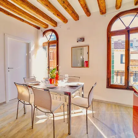 Amorucci House Apartament Wenecja